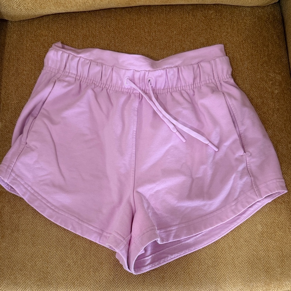 Inner Glow High Ride Short 3” - Picture 2 of 3